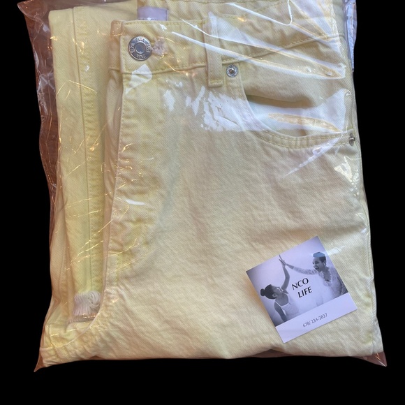 Zara Cropped Flare Yellow Jeans size 4 - Picture 6 of 7